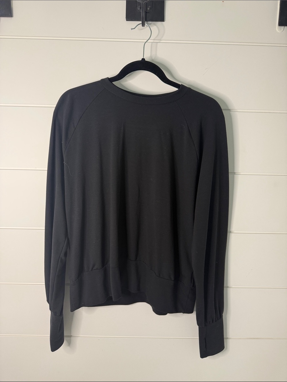 Nike Women's Black Crewneck Sweatshirt
